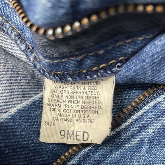 Vintage Lee High Rise Mom Jeans – Size 9 MED | Made in USA - Picture 8 of 9